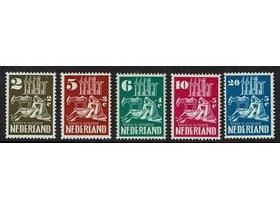 1950 kerken in oorlogstijd nr. 556/560